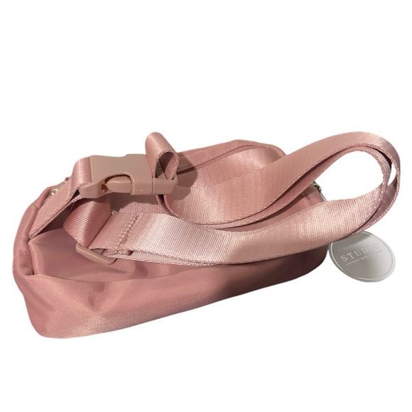 Pink Belt Bag/Fanny Pack - Picture 3 of 5